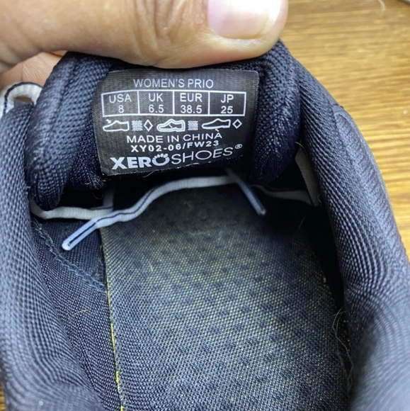 Xero Prio Barefoot Minimalist Zero Drop Black White Athletic Shoes Women Size 8 - Picture 8 of 12